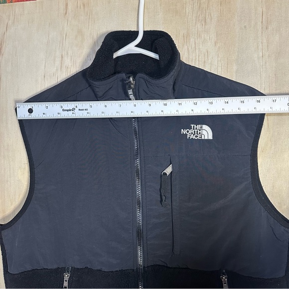 Vtg Y2K The North Face Black Fleece Cinch Waist Vest Denali Outdoor Hiking Wmn M - Picture 10 of 10